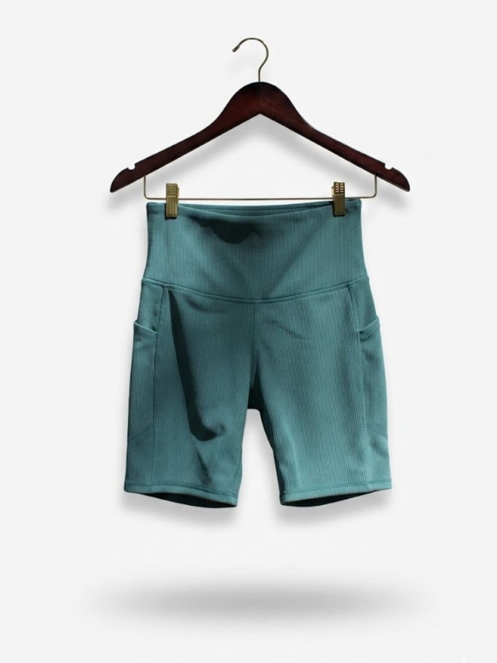 Move Theology Ribbed High-WMove Theology Raist Bike Shorts with Pockets - Size M